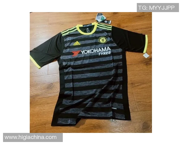 足球球星合辑球衣价格揭秘如何选购价值与收藏潜力并存的限量版球衣